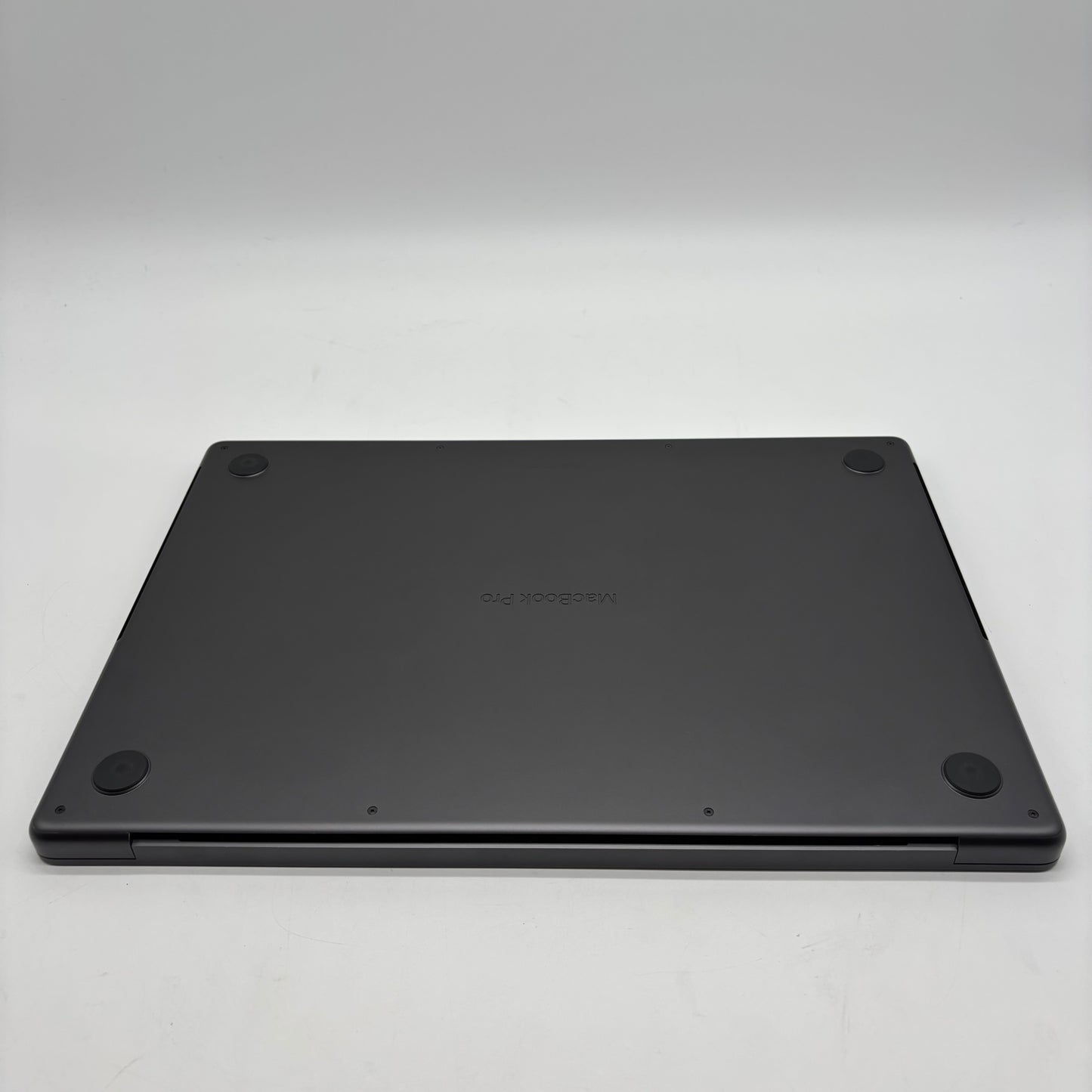 2023 Apple MacBook Pro 16" M3 Pro 4.0GHz 18GB RAM 512GB SSD A2991