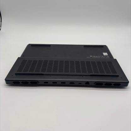 Lenovo Legion Pro 7 i9-13900HX 2.20 GHz 32GB RAM 1TB SSD GeForce RTX 4080