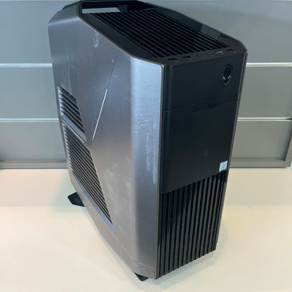 Alienware Aurora R8 AWAUR8-7608SLV-PUS Core i7-8700 3.20GHz 16GB RAM 256GB SSD 2TB SSD GeForce RTX 2080